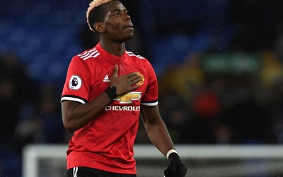 亿德电竞-切尔西女足联赛提前夺冠庆祝